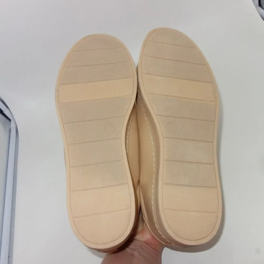 A New Day Cecily Sneakers Tan Shoes Memory Foam Women's Size 10 NEW